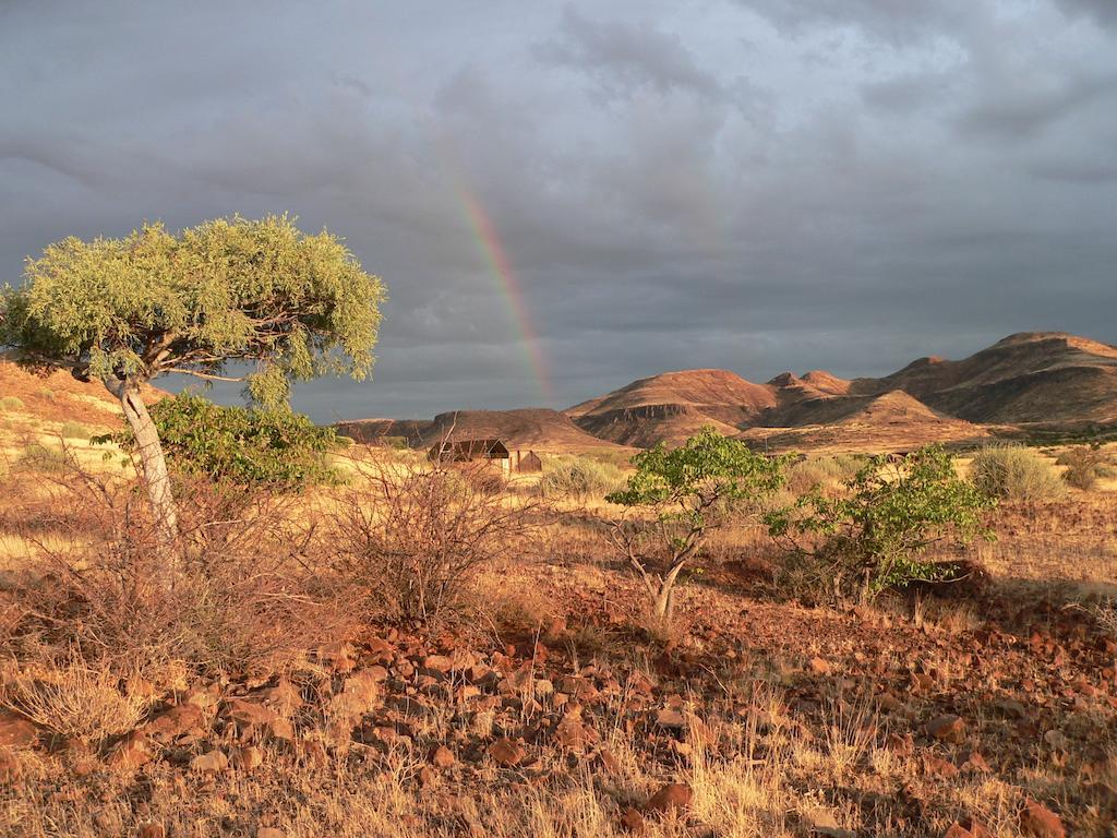 Etendeka Mountain Camp دامارالاند المظهر الخارجي الصورة